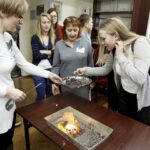 15.01.2016 Kielce. Noc Biologów na Uniwersytecie Jana Kochanowskiego. / Jarosław Kubalski / Radio Kielce