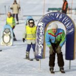 17.01.2016 Niestachów. Audycja Dzień Dobry Dzieci. Szkoła jazdy na nartach w Ośrodku Narciarskim w Niestachowie. / Jarosław Kubalski / Radio Kielce