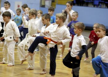18.01.2016 Kielce. XXV Zimowa Akademia Karate. / Jarosław Kubalski / Radio Kielce