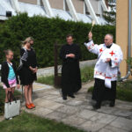 Otwarcie placu zabaw w Wiernej rzece (28 lipca 2015 r.) / Piotr Michalski / Radio Kielce