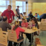 16.01.2016. Wielki Bój Planszówkowy w Wojewódzkiej Bibliotece Publicznej w Kielcach / Robert Felczak / Radio Kielce