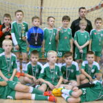 10.01.2016. Turniej piłkarski chłopców w Mniowie. Drugie miejsce w grupie starszej zajęła Victoria Mniów / Kamil Król / Radio Kielce