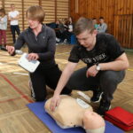 13.01.2016. Kurs udzielania pierwszej pomocy w ZSZ nr 1 w Kielcach / Kamil Król / Radio Kielce