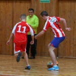 21.01.2016. XIV Ferie z Futbolem im. Adama Gołąba. Mecz Zbychu Team - Dziki Zachód 1:1 / Kamil Król / Radio Kielce