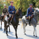 12.08.2015. 50. Marsz Szlakiem I Kompanii Kadrowej. "Kadrówka" na ulicy Ściegiennego / Kamil Król / Radio Kielce