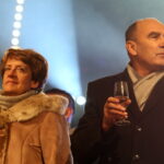 Sylwester pod Gwiazdami na Rynku w Kielcach. Zastępca prezydenta Kielc Andrzej Sygut wraz z małżonką / Kamil Król / Radio Kielce