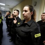 05.01.2016 Kielce. Ślubowanie 35 nowych funkcjonariuszy policji w sali im. mjr Jana Piwnika „Ponurego” Komendy Wojewódzkiej Policji. / Jarosław Kubalski / Radio Kielce