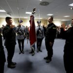 05.01.2016 Kielce. Ślubowanie 35 nowych funkcjonariuszy policji w sali im. mjr Jana Piwnika „Ponurego” Komendy Wojewódzkiej Policji. / Jarosław Kubalski / Radio Kielce