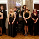 16.01.2016 Kielce. Studniówka w I Ogólnokształcącym Liceum Akademickim im. Janiny Kossakowskiej - Dębickiej w WDK. / Jarosław Kubalski / Radio Kielce