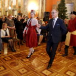 16.01.2016 Kielce. Studniówka w I Ogólnokształcącym Liceum Akademickim im. Janiny Kossakowskiej - Dębickiej w WDK. / Jarosław Kubalski / Radio Kielce