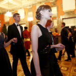 16.01.2016 Kielce. Studniówka w I Ogólnokształcącym Liceum Akademickim im. Janiny Kossakowskiej - Dębickiej w WDK. / Jarosław Kubalski / Radio Kielce