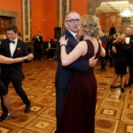 16.01.2016 Kielce. Studniówka w I Ogólnokształcącym Liceum Akademickim im. Janiny Kossakowskiej - Dębickiej w WDK. / Jarosław Kubalski / Radio Kielce