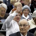 20.01.2016 Kielce. Kielecki Uniwersytet III Wieku „Ponad czasem” zainaugurował pierwszy rok akademicki. / Jarosław Kubalski / Radio Kielce