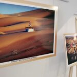 21.01.2016 Kielce. Wystawa Dubaj zza zasłony autorstwa Adama Cedro w Muzeum Dialogu Kultur. / Jarosław Kubalski / Radio Kielce