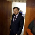 22.01.2016 Kielce . Spotkanie wiceministra rodziny, pracy i polityki społecznej Bartosza Marczuka z samorządowcami i przedstawicielami ośrodków pomocy społecznej w sprawie programu Rodzina 500 plus. / Jarosław Kubalski / Radio Kielce