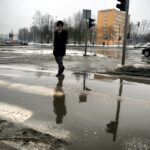 Kielce. Skrzyżowanie Al. Tysiąclecia z al. Solidarności i ulica Domaszowską. / Jarosław Kubalski / Radio Kielce