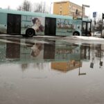 Kielce. Skrzyżowanie Al. Tysiąclecia z al. Solidarności i ulica Domaszowską. / Jarosław Kubalski / Radio Kielce