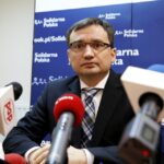 25.01.2016 Kielce. Minister sprawiedliwości Zbigniew Ziobro podczas konferencji prasowej. / Jarosław Kubalski / Radio Kielce