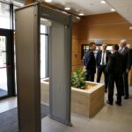 29.01.2016 Jędrzejów. Otwarcie nowego budynku prokuratury rejonowej przy ulicy Marszałka Piłsudskiego. / Jarosław Kubalski / Radio Kielce