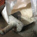 31.01.2016 Kielce. Piekarnia Piekiełko. Wypiek chleba. / Jarosław Kubalski / Radio Kielce