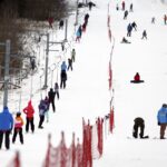17.01.2016 Kielce. Niedziela na stoku narciarskim Stadion. / Jarosław Kubalski / Radio Kielce