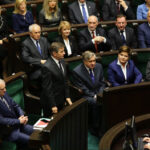 12.11.2015 Warszawa. Pierwsze posiedzenie Sejmu VIII kadencji. Ślubowanie poselskie. / Wojciech Habdas / Radio Kielce