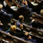 12.11.2015 Warszawa. Pierwsze posiedzenie Sejmu VIII kadencji. Ślubowanie poselskie. / Wojciech Habdas / Radio Kielce