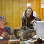 2015.12.15 Kielce. Finał drugiego dnia licytacji "Gwiazdki z nieba". W studiu Radia Kielce podopieczni Siemachy Kielce, i zespół #Cookie / Wojciech Habdas / Radio Kielce