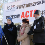 23.1.2016 Kielce. KOD manifestował przeciw inwigilacji internetu. / Wojciech Habdas / Radio Kielce