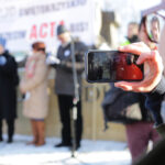 23.1.2016 Kielce. KOD manifestował przeciw inwigilacji internetu. / Wojciech Habdas / Radio Kielce