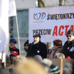 23.1.2016 Kielce. KOD manifestował przeciw inwigilacji internetu. / Wojciech Habdas / Radio Kielce