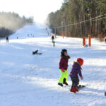 2.1.2016 Kielce. Na Stadionie w Kielcach czynny jest wyciąg orczykowy. / Wojciech Habdas / Radio Kielce
