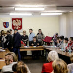 25.1.2016 Suchedniów. Spotkanie w Urzędzie Miasta i Gminy Suchedniów dotyczące planowanej reformy szkolnictwa. / Wojciech Habdas / Radio Kielce