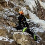 4.1.2016 Kielce. Alpiniści zrobili skałkach rezerwatu Kadzielnia lodospad. / Wojciech Habdas / Radio Kielce