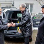 27.1.2016 Kielce. Od środy pracownicy schroniska dla bezdomnych zwierząt w Dyminach będą jeździć na patrole interwencyjne nowym samochodem. / Wojciech Habdas / Radio Kielce