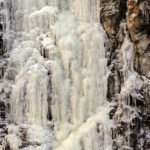 4.1.2016 Kielce. Alpiniści zrobili skałkach rezerwatu Kadzielnia lodospad. / Wojciech Habdas / Radio Kielce