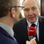 12.11.2015 Warszawa. Pierwsze posiedzenie Sejmu VIII kadencji. Kazimierz Kotowski. / Wojciech Habdas / Radio Kielce