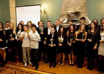 8.1.2016 Kielce. IV edycja plebiscytu "Siedmiu wspaniałych - świętokrzyscy uczniowie - sportowcy 2015 roku" / Wojciech Habdas / Radio Kielce