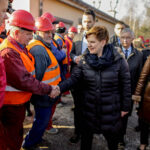 29.1.2016 Kopalnia Jaźwica. Premier Beata Szydło i Minister Sprawiedliwości Zbigniew Ziobro z wizytą w kopalni Jaźwica. / Radio Kielce
