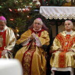 01.01.2016 Jędrzejów. Nuncjusz apostolski w Polsce abp Celestino Migliore przewodniczył uroczystościom oficjalnego ogłoszenia bł. Wincentego Kadłubka – patronem miasta. / Jarosław Kubalski / Radio Kielce