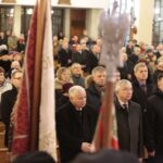 16.01.2016. Uroczystości upamiętniające 3. rocznicę śmierci Jadwigi Kaczyńskiej - Honorowej Obywatelki Starachowic. Wziął w nich udział prezes PiS Jarosław Kaczyński / Włodzimierz Batóg / Radio Kielce