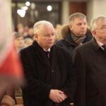 16.01.2016. Uroczystości upamiętniające 3. rocznicę śmierci Jadwigi Kaczyńskiej - Honorowej Obywatelki Starachowic. Wziął w nich udział prezes PiS Jarosław Kaczyński / Włodzimierz Batóg / Radio Kielce