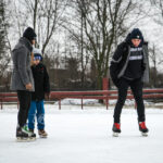 05.01.2016 Kielce. Lodowisko ul. Szczecińska. Pierwszy dzień ślizgania / Stanisław Blinstrub / Radio Kielce