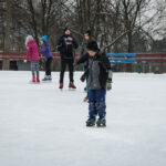 05.01.2016 Kielce. Lodowisko ul. Szczecińska. Pierwszy dzień ślizgania / Stanisław Blinstrub / Radio Kielce