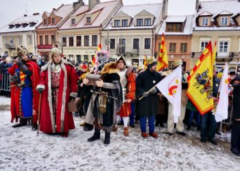 06.01.2015 Sandomierz. Orszak Trzech Króli / Grażyna Szlęzak-Wójcik / Radio Kielce