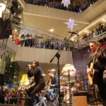 11.01.2015 Finał WOŚP Galeria Korona - zespół Bracia / Stanisław Blinstrub / Radio Kielce