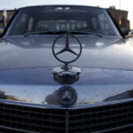 07.02.2016 Kielce. Zlot miłośników mercedesów na Placu Wolności. / Jarosław Kubalski / Radio Kielce