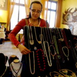 07.02.2016 Skarżysko Kamienna. Kiermasz rękodzieła artystycznego w MCK. / Jarosław Kubalski / Radio Kielce