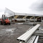 27.02.2016 Kielce. Targi Kielce. Przygotowania do targów Agrotech. / Jarosław Kubalski / Radio Kielce