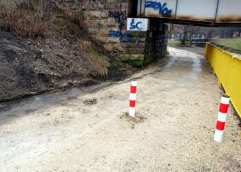 19.02.2016 Kielce. Ścieżka rowerowa Green Velo na Biesaku. Ulica Grzybowa. / Krzysztof Żołądek / Radio Kielce